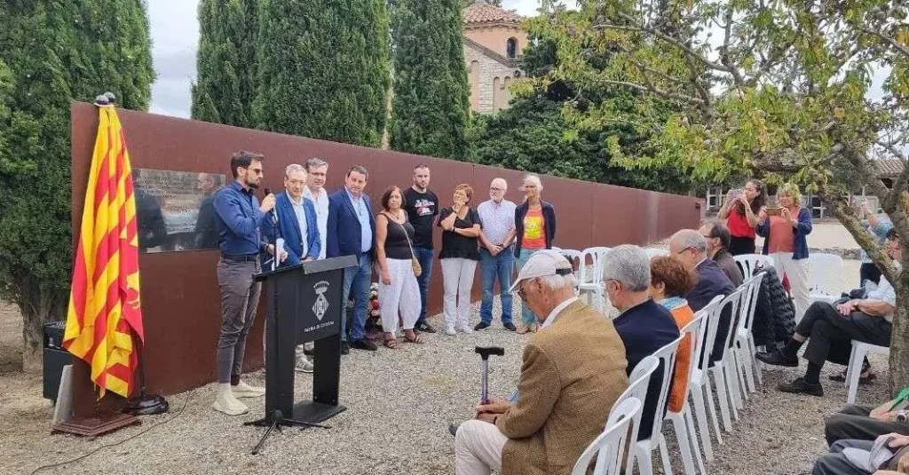 Acte de record i memòria de les víctimes de la Guerra Civil enterrades a la fossa comuna