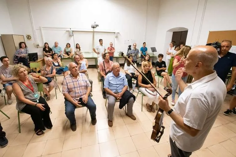 Cervera es converteix en l’epicentre del món lutier