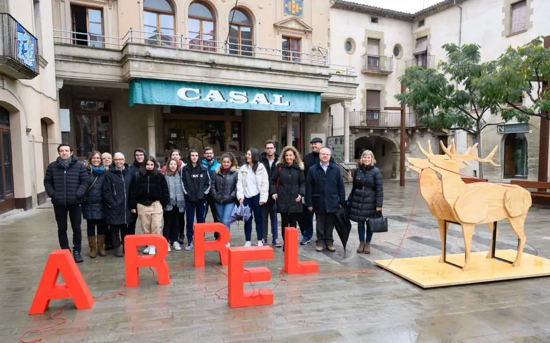 El carrer Major es revitalitza amb intervencions artístiques d’alumnes de l’escola d’Art Leandre Cristòfol de Lleida