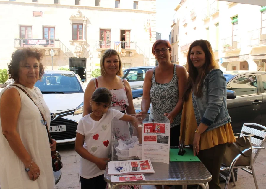 Guanyadors a Cervera de la campanya “Barris antics, compra i guanya”