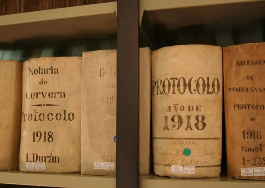 Ingrés dels protocols notarials de 1918 a l’ACSG
