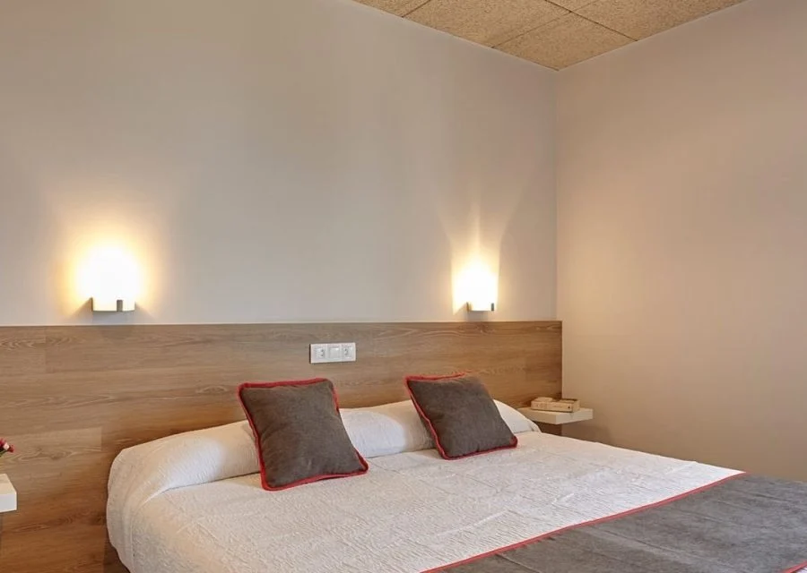 Nobadis Bed & Breakfast · Cervera