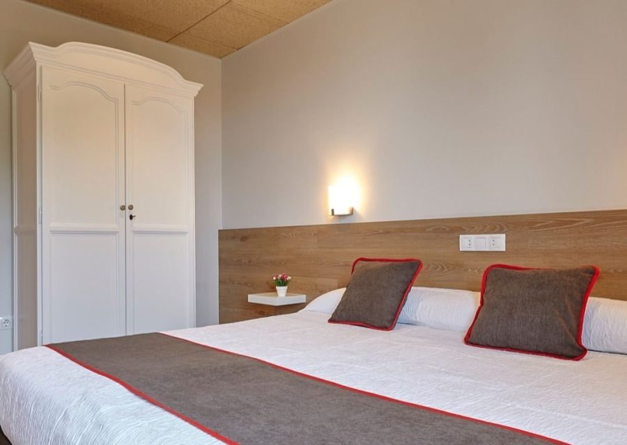 Nobadis Bed & Breakfast · Cervera