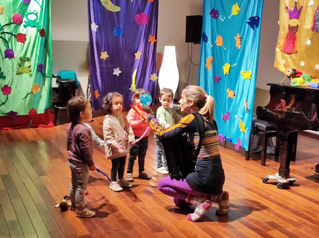 L’espectacle “La màgia del Nadal” apropa la música als més petits
