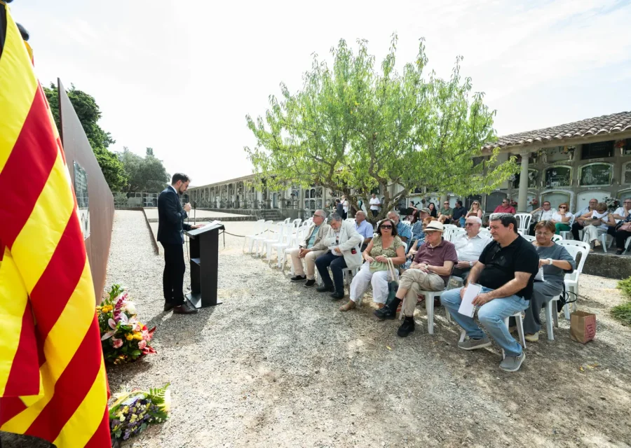 Cervera commemora els 18 anys de la dignificació de la fossa comuna