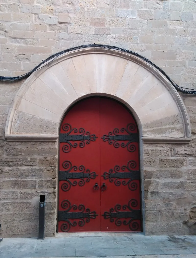 Portal de la Companyia de Jesús, actual auditori de Cervera.