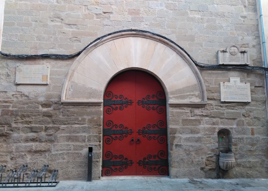 Portal de la Companyia de Jesús, actual auditori de Cervera.