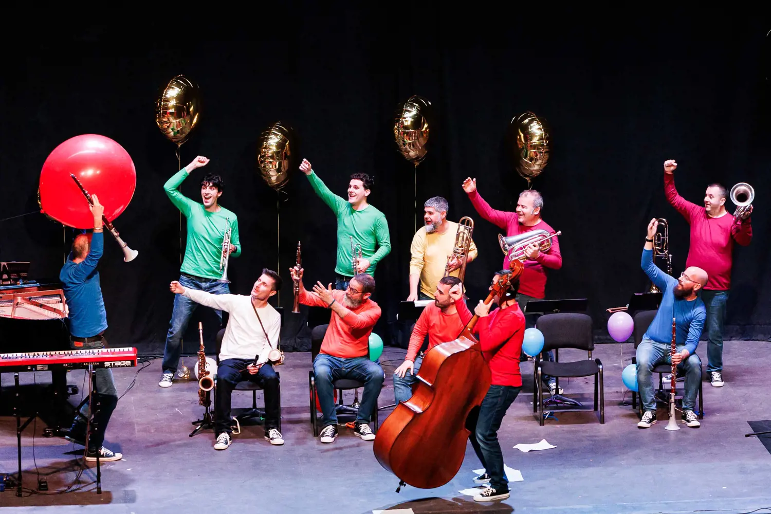El Festival de Pasqua arrenca amb l’assistència de més de 800 escolars al concert de la Cobla Sant Jordi