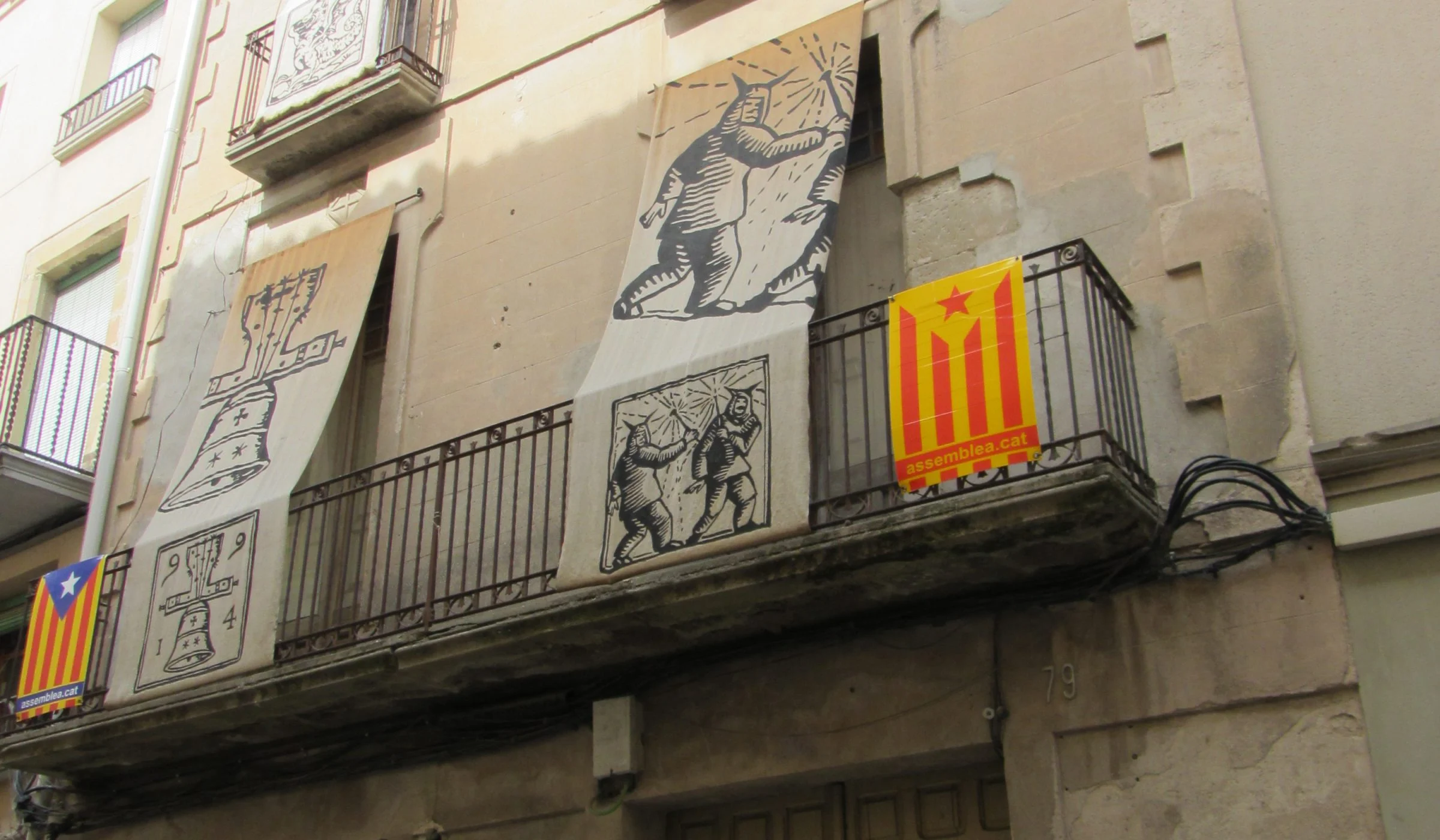 Façana de la Casa Delmera, antiga casa de la Generalitat de Cervera.