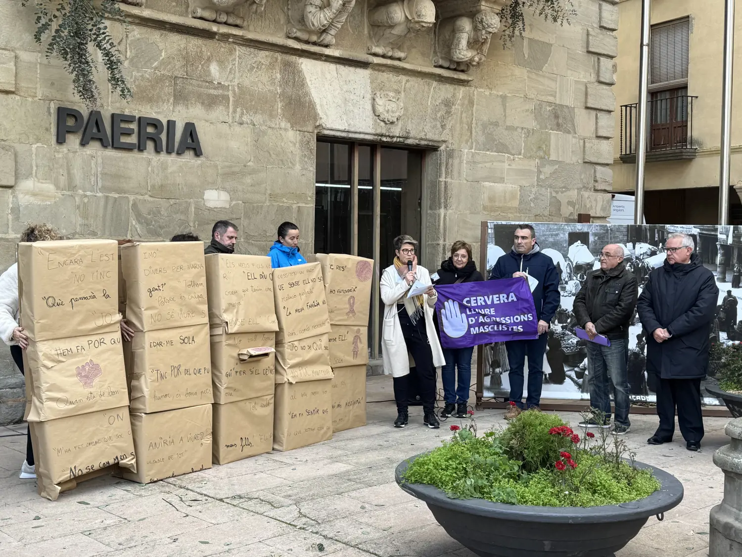 La Paeria de Cervera commemora el 25N